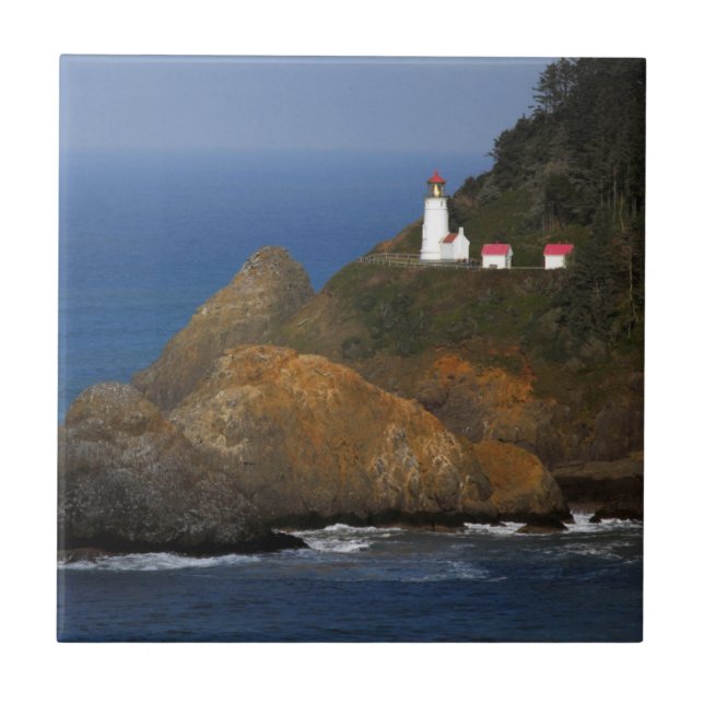 Heceta Head Lighthouse, Cape Creek, Oregon, EUA (Frente)