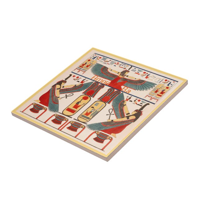 Hieroglyphics do Ra egípcio do Amon do deus (Lateral)