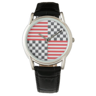 Homem de relógios semelhantes