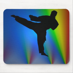 Homem do karaté da silhueta, mousepad
