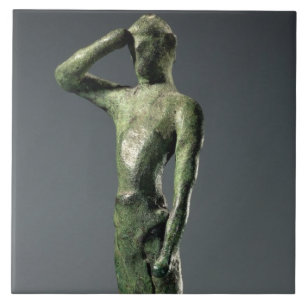 Homem na oração, escultura de bronze grega arcai