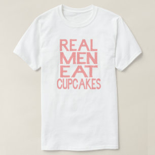 Homens Reais Comem Cupcakes A Camisa Rosa