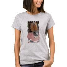 Horsing em torno da camiseta