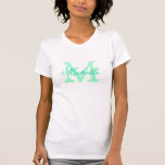 Hortelã personalizada das camisas | do<br><div class="desc">Verde e branco personalizados da hortelã das camisas | da dama de honra t do monograma. Cores Minty/aqua. Camisetas Monogrammed com nome feito sob encomenda no texto elegante do roteiro. Personalize para damas de honra, florista, madrinha de casamento, matrona da honra, mãe da ideia bonito da noiva etc. para a...</div>