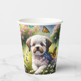 Hund in Blumenwiese mit Schmetterlingen