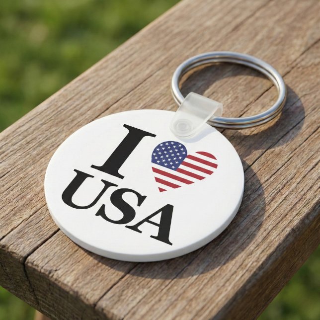 "I ❤️ USA" Round Chaveiro (A Daily Reminder that Your Heart Belongs to America.)