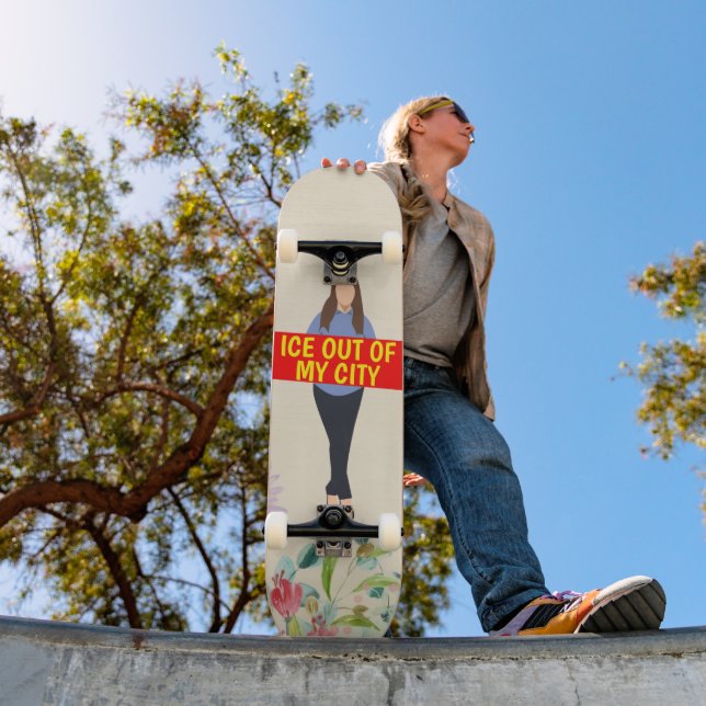 Ice Fora da Minha Cidade Skateboard (Ao ar livre 1)