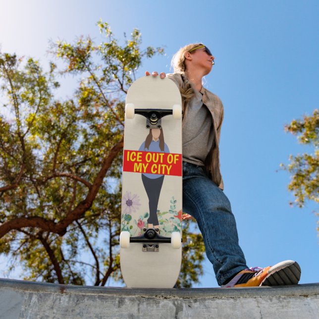 Ice Out of My City Skateboard (Ao ar livre 1)