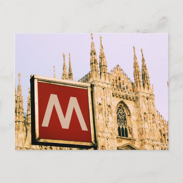 il Duomo via Metro - Milão, Itália Cartão postal (Frente)