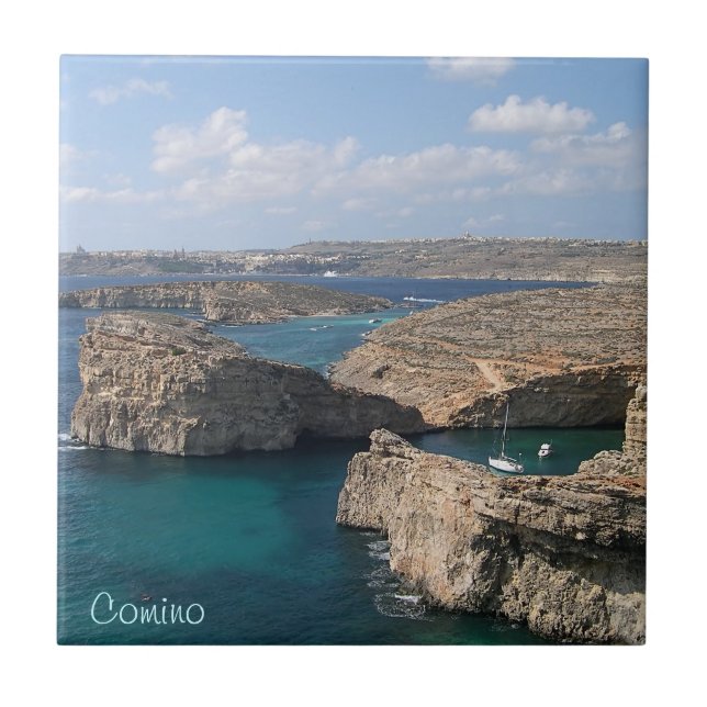 ilha Comino em Malta (Frente)