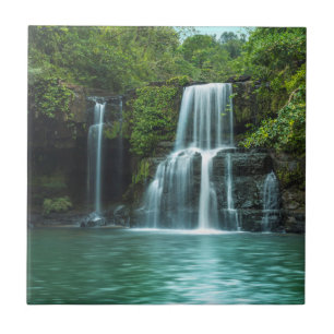 Ilha de Kood do Koh de Klong Chao da cachoeira