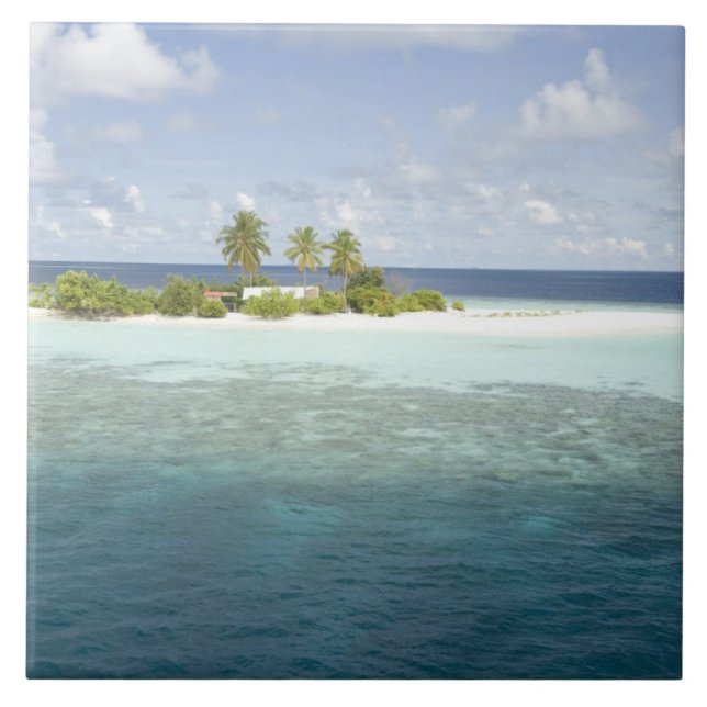 Ilha Dhiggiri, Atol Ari do Sul, Maldivas, (Frente)