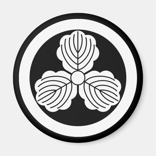 IMÃ 丸に三つ柏 (Frente)