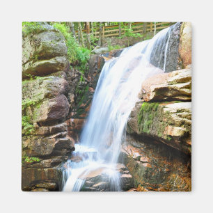 Imã A avalancha cai ímã de New Hampshire da cachoeir