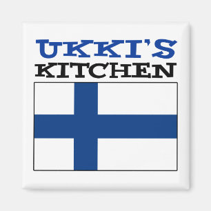 Imã A cozinha de Ukki com a bandeira de Finlandia