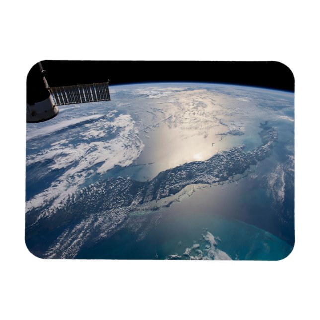 Ímã A Estação Espacial Internacional Acima Do Atlântic (Horizontal)