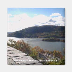 Imã A montanha do urso negligencia, o Rio Hudson, NY