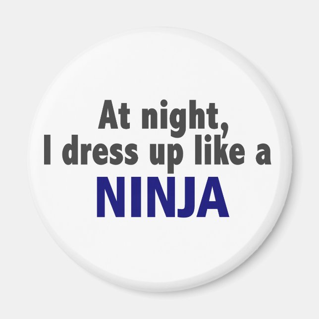 Imã À Noite Eu Vestido Como Um Ninja (Frente)