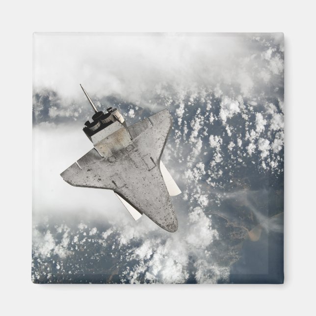 Imã A parte inferior do ônibus espacial Discovery (Frente)