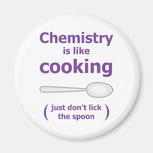 Imã A química está cozinhando a experiência dos