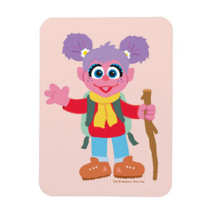 Ímã Abby Cadabby Hiking