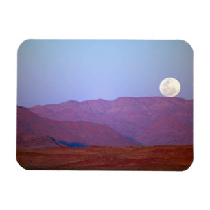 Ímã África, Namíbia, Sossusvlei. Uma lua cheia repousa