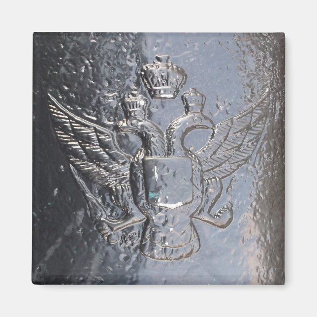 Imã Águia de Dupla Cabeça no Canhão (Frente)