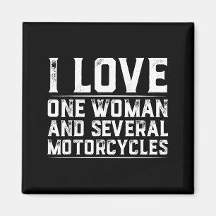 Imã Ame Uma Mulher e Várias Motocicletas Motocicleta