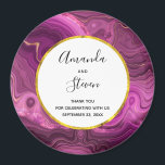 Imã Ametista Roxo E Casamento Dourado De Agatos Obriga<br><div class="desc">Um obrigado de casamento, seu imã com um elegante desenho abstrato. Cor de ametista roxa escura com fitas de ouro aninhadas entre estratos em camadas. Design rica e bonita. A camada sobre o topo é uma moldura de círculo branco com uma borda falsa de folha de papel dourada, com o...</div>