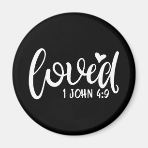 Imã Amor Design Com Uma Palavra Adorada Nela