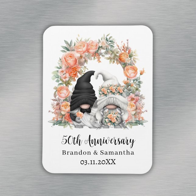 Ímã Aniversário de Casamento de 50 anos Personalizado  (Custom Gnome Peach Floral 50th Wedding Anniversary Magnet
)