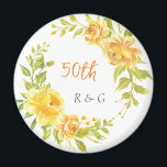 Imã Aniversário do Casamento Amarelo Elegante 50º Mono<br><div class="desc">Imagem do Elegante Yellow Wedding Anniº 50º Monograma. Ele tem uma bela coroa amarela elegante,  fundo branco,  um monograma personalizável. Foi projetado para um presente de 50º aniversário de casamento. Pegue logo!</div>