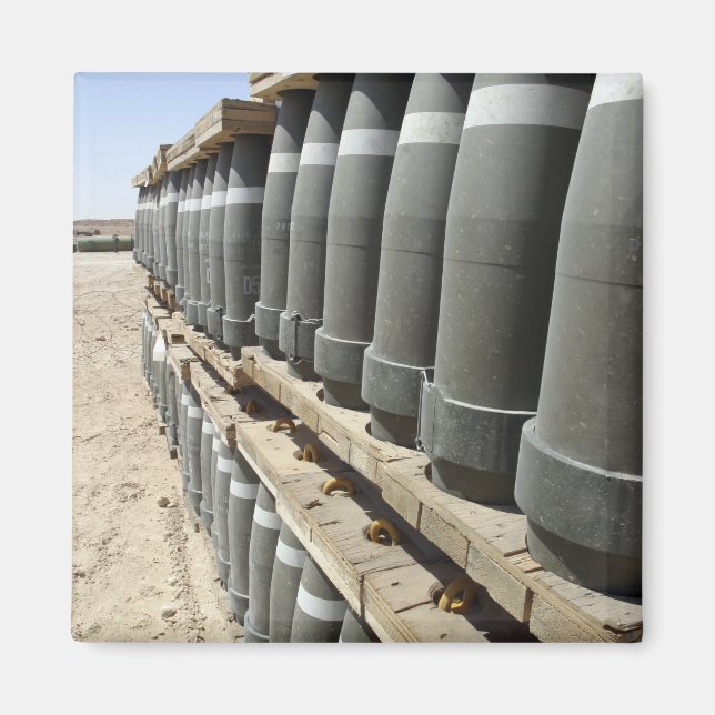 Imã As linhas de munições são empilhadas e preparadas (Frente)