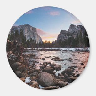 Imã As portas de Yosemite do vale