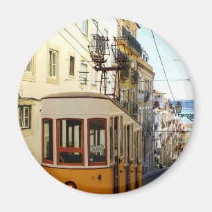 Imã Ascensor da Bica, Lisboa, Portugal