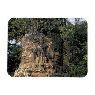 Ímã Ásia, Camboja, Siem Reap. Enormes esculturas de pe
