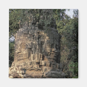 Imã Ásia, Camboja, Siem Reap. Enormes esculturas de pe