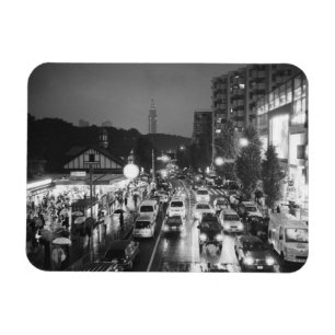 Ímã Ásia, Japão, Tóquio. Noite, Estação Harajuku,