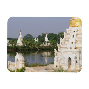 Ímã Ásia, Myanmar (Birmânia), Mandalay. Um budista