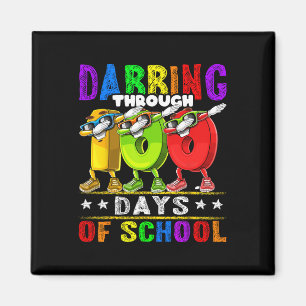 Imã Através De 100 Dias De Escola 100 Crianças Do 100º