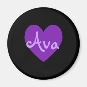 Imã Ava no roxo