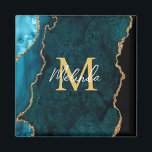 Imã Azul Teal e Agato Marble Dourado<br><div class="desc">Este ímã apresenta um fundo de mármore elegante e glamouroso com detalhes geométricos de gemstone e sotaques dourados falsos. O monograma combina o guião manuscrito e as fontes sans serif modernas para um aspecto elegante e sofisticado. Isso fará o presente ideal, pois ele pode ser personalizado com um nome e...</div>