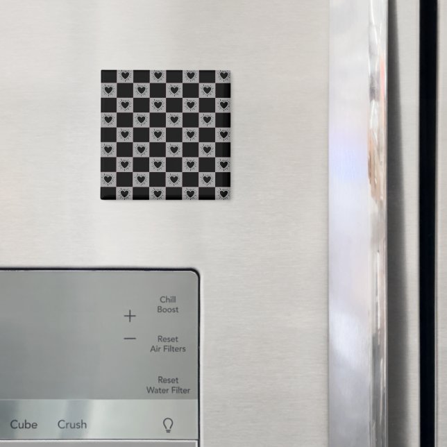 Imã Azulejo Xadrez Preto e Cinza Com Padrão de Coraçõe (In Situ (Fridge))