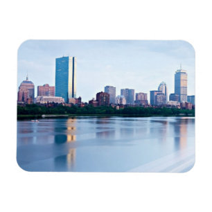 Ímã Baía traseira de Boston através de Charles River