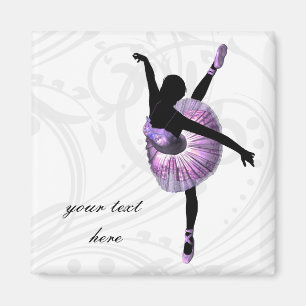 Imã Bailarina bonita no roxo