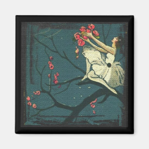 Imã Bailarina do nouveau da arte em uma árvore de