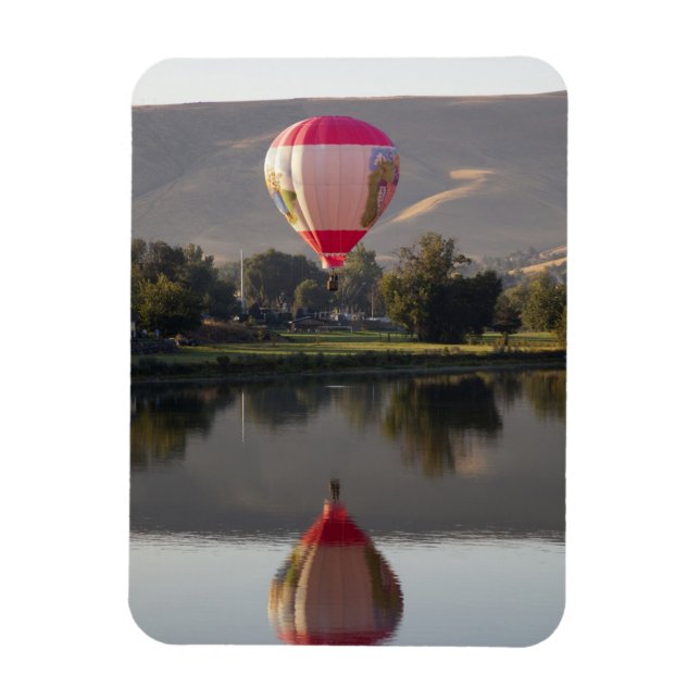 Ímã Balão de ar quente sobre o rio Yakima (Vertical)