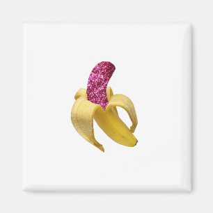Imã Banana com brilho rosa sujo parece deliciosa