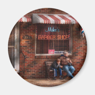 Imã Barbeiro - Metuchen, NJ - Esperando por Mike