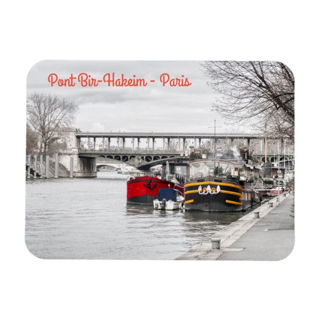 Ímã Barcos domésticos perto de Pont Bir-Hakeim - Paris (Horizontal)